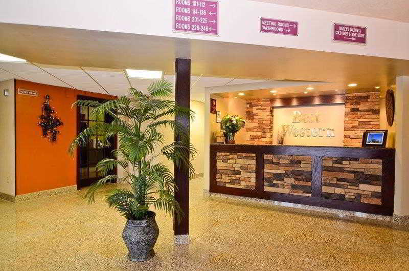 Best Western Marquis Inn & Suites Prince Albert Interior photo