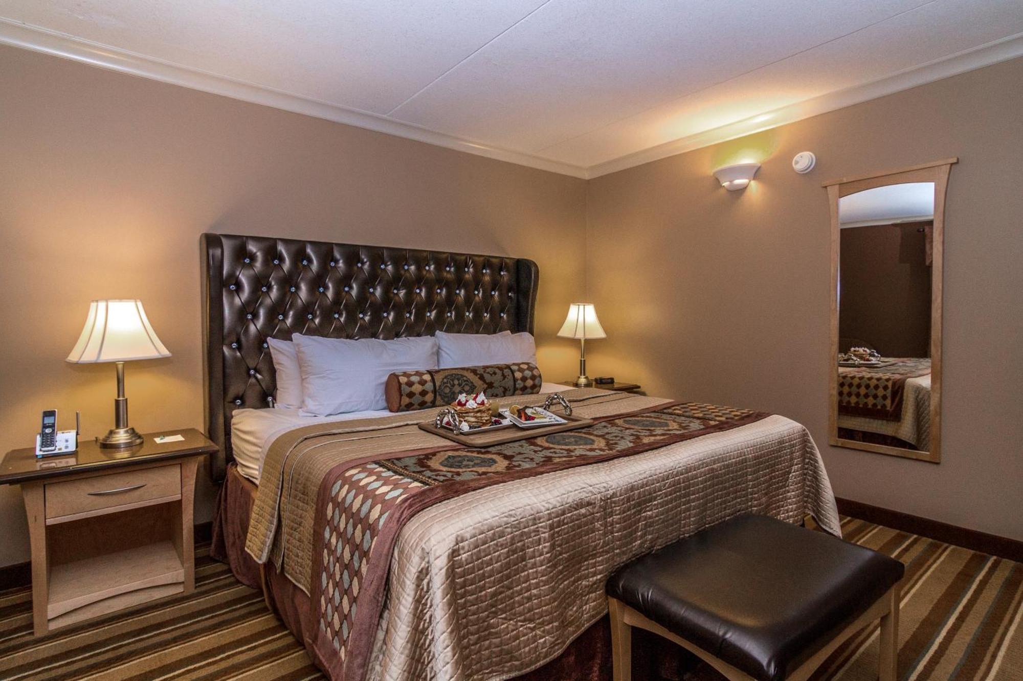 Best Western Marquis Inn & Suites Prince Albert Exterior photo